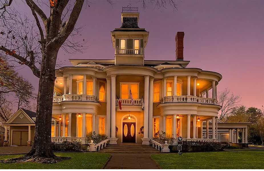 Found Selenite Embassy